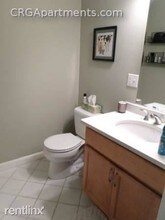 103 Orchard St-Unit -Apt 8 in Somerville, MA - Foto de edificio - Building Photo