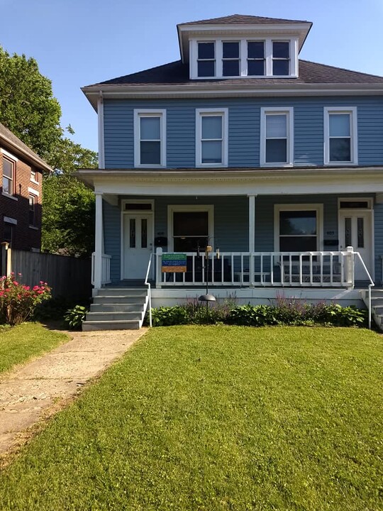 405 E 12th Ave in Columbus, OH - Foto de edificio