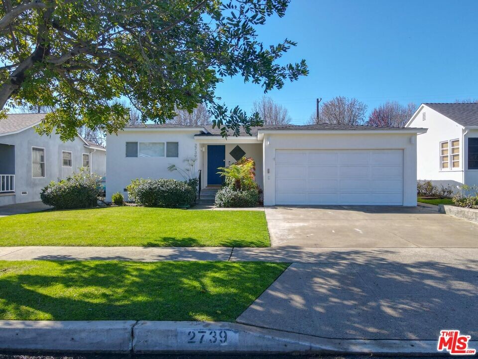 2739 Ceilhunt Ave in Los Angeles, CA - Building Photo