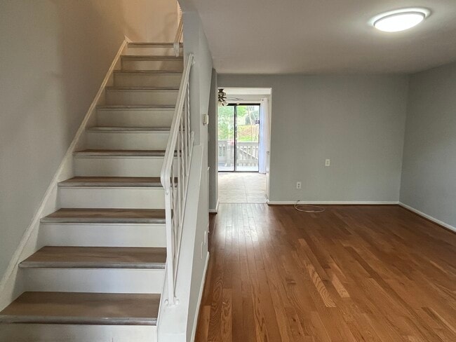 20519 Sterncroft Ct in Gaithersburg, MD - Building Photo - Building Photo