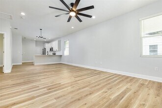 113 W Elm St in Tampa, FL - Building Photo - Building Photo