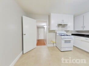 421 S Abbie St in Empire, CA - Building Photo - Building Photo