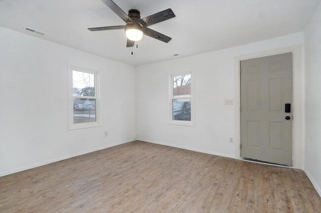 513 S Broadway Ave in Springfield, MO - Building Photo - Building Photo