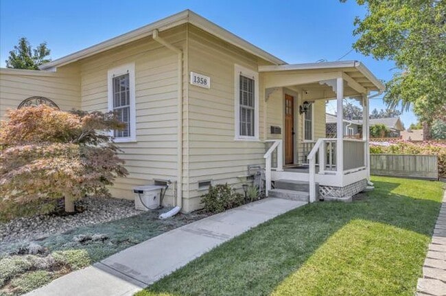 1358 Fremont St in Santa Clara, CA - Building Photo - Building Photo