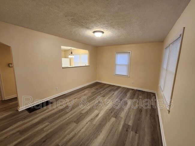 1726 Sonne Ave in Louisville, KY - Building Photo - Building Photo