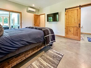 1196 Place Rd in Port Angeles, WA - Building Photo - Building Photo