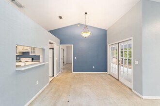 4105 NW 35th St in Gainesville, FL - Building Photo - Building Photo