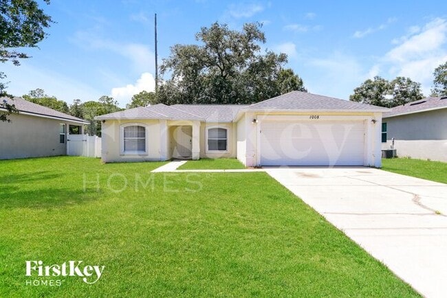 property at 1008 Heron Ct