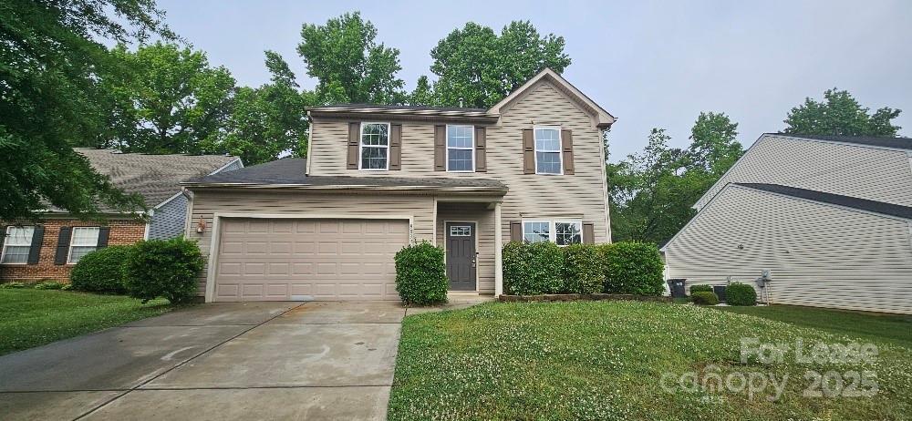 8832 Goldfields Dr in Charlotte, NC - Building Photo