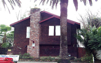 Sweet Townhomes in Sacramento, CA - Foto de edificio - Building Photo