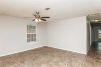 9216 Christopher Cir in Fort Worth, TX - Building Photo - Building Photo