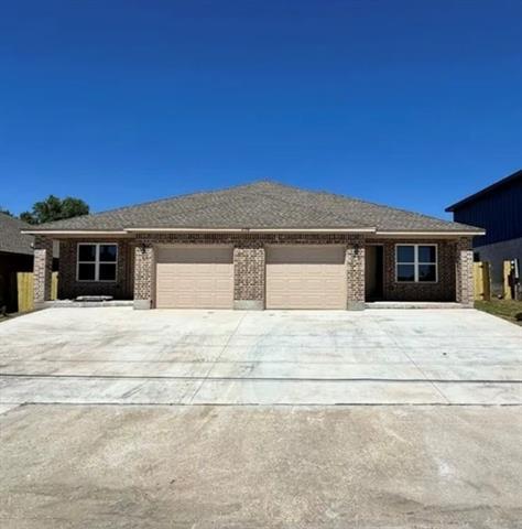 2108 Saulsbury Dr in Temple, TX - Building Photo