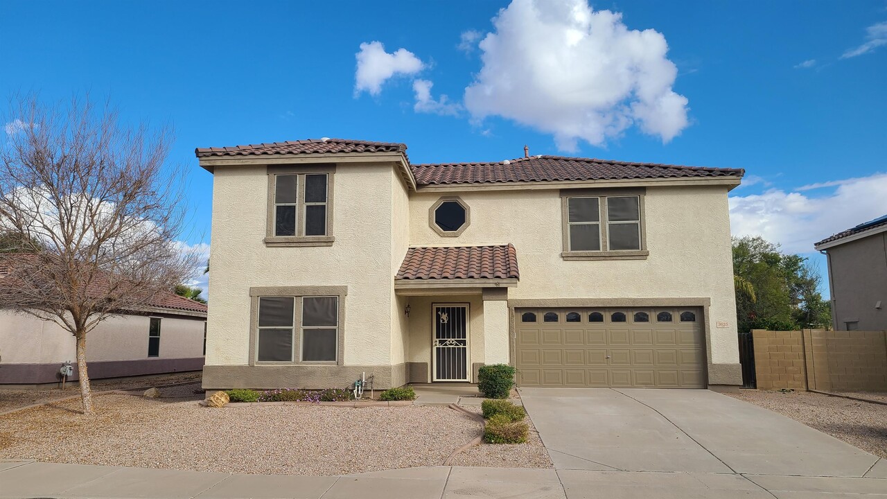 3625 S Payton in Mesa, AZ - Foto de edificio