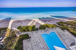 17846 Collins Ave in Sunny Isles Beach, FL - Building Photo - Building Photo