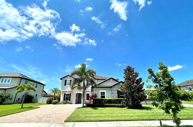 property at 1673 Pink Dogwood Wy