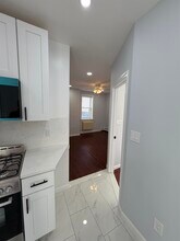 19 Hopkins Ave in Jersey City, NJ - Building Photo - Building Photo