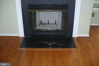 10048 Hellingly Pl in Gaithersburg, MD - Building Photo - Building Photo