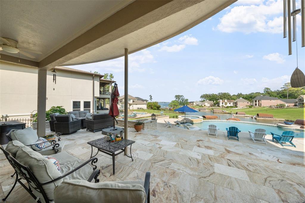 18762 Grand Harbor Point in Montgomery, TX - Building Photo