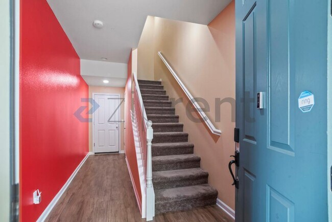 1210 Coyote Creek Way in Milpitas, CA - Building Photo - Building Photo