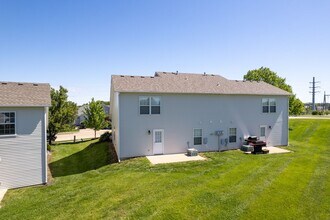 2500-2502 Northampton Dr-Unit -2500 Northampton Dr. in Columbia, MO - Building Photo - Building Photo
