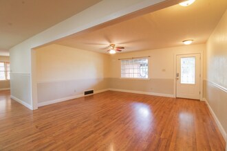 4633 30th St in Lubbock, TX - Building Photo - Building Photo