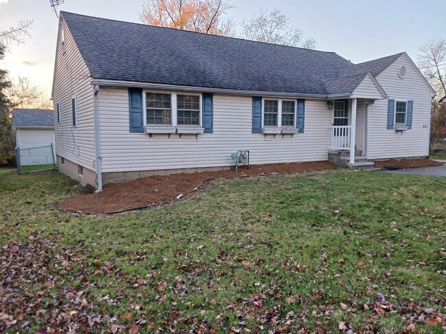 441 Niles Cortland Rd NE in Warren, OH - Building Photo - Building Photo