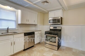 18 Peck St in Berlin, CT - Building Photo - Building Photo