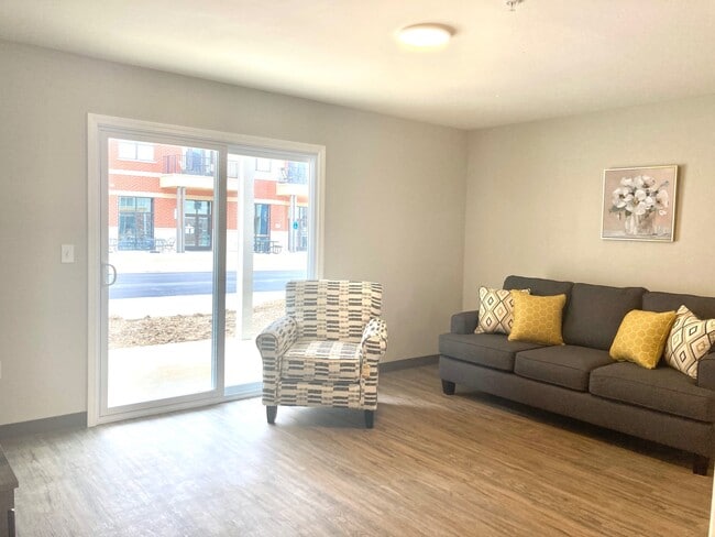 435 7th St in Tell City, IN - Building Photo - Building Photo