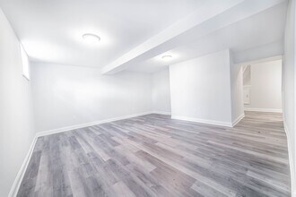 9424 Windpine Rd in Middle River, MD - Building Photo - Building Photo