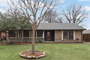 3905 Lynnwood Dr in Rowlett, TX - Building Photo