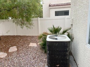 6730 Petrified Forest St in North Las Vegas, NV - Building Photo - Building Photo