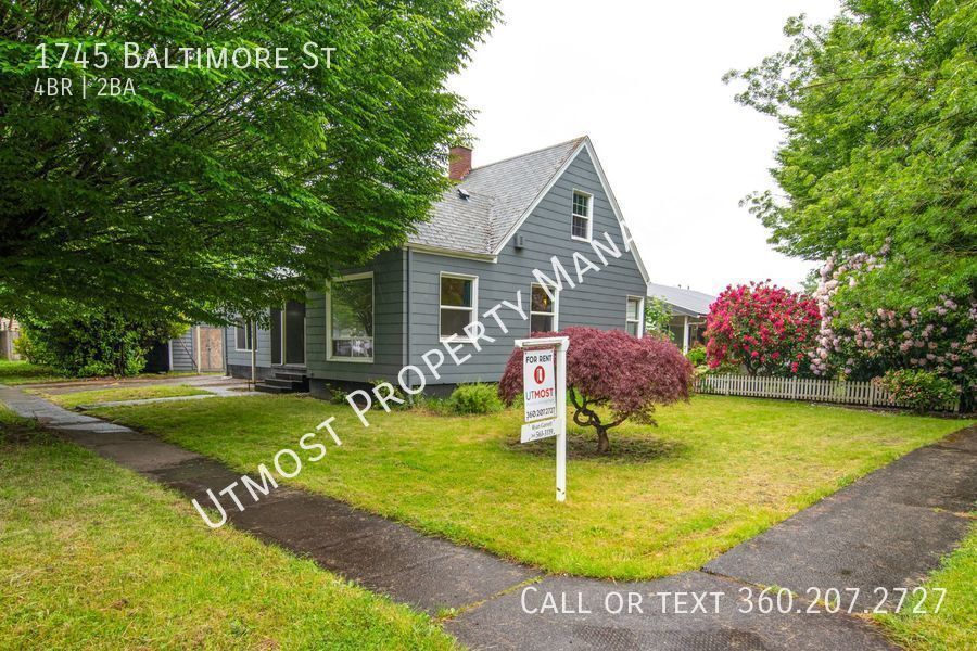 1745 Baltimore St in Longview, WA - Building Photo