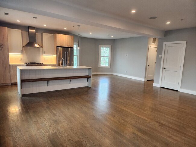 84 Romsey St in Boston, MA - Building Photo - Building Photo