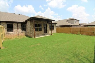 1531 Purple Finch St in Centerton, AR - Building Photo - Building Photo