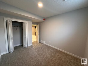 3014 9 St NW in Edmonton, AB - Building Photo - Building Photo