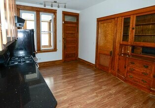 2318 S Marshall Blvd in Chicago, IL - Building Photo - Building Photo