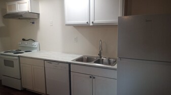 1726 Ryar Rd in Jacksonville, FL - Building Photo