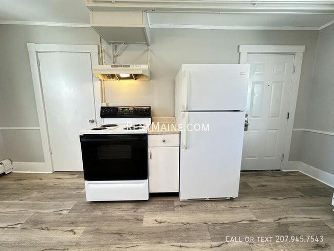 88 Larkin St in Bangor, ME - Building Photo - Building Photo