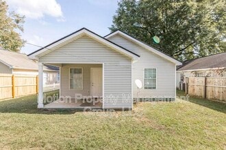 326 Orchard Way in Warner Robins, GA - Building Photo - Building Photo