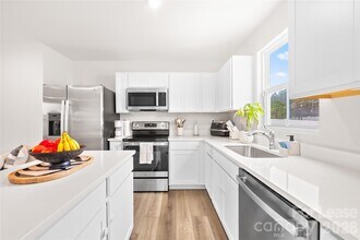 4447 Wild Rdg Dr in Charlotte, NC - Building Photo - Building Photo