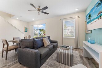 2979 Castaway Ln in Kissimmee, FL - Building Photo - Building Photo