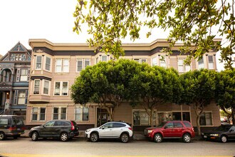 1585 Waller in San Francisco, CA - Foto de edificio - Building Photo