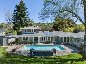 1321 Butterfield Rd in San Anselmo, CA - Building Photo - Building Photo