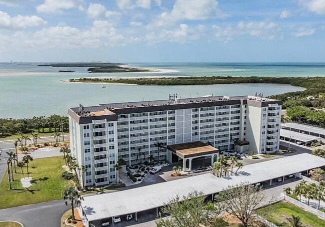 9 Forbes Pl, Unit 307