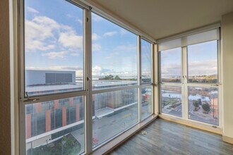 View Point in Berkeley, CA - Building Photo - Interior Photo