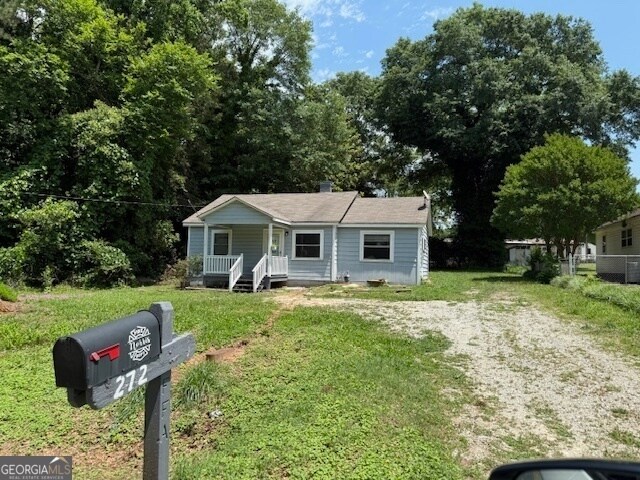 272 Carolina St in Hartwell, GA - Building Photo