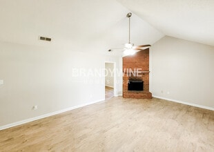 4702 Crestfield Rd in Millington, TN - Building Photo - Building Photo