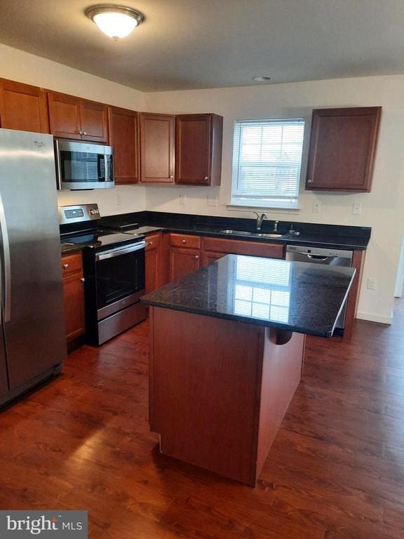 property at 704 Admiral's Quay Dr