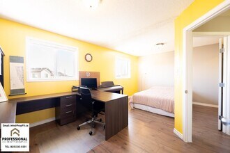 1863 119 St SW in Edmonton, AB - Building Photo - Building Photo