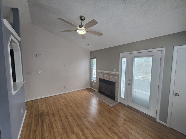 12759 St James Pl in Newport News, VA - Building Photo - Building Photo